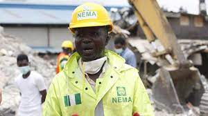 6 persons trapped as 7-storey building collapses at Lekki